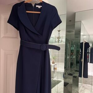Kay Unger Navy walk thru Jumpsuit with Belt
Size 8